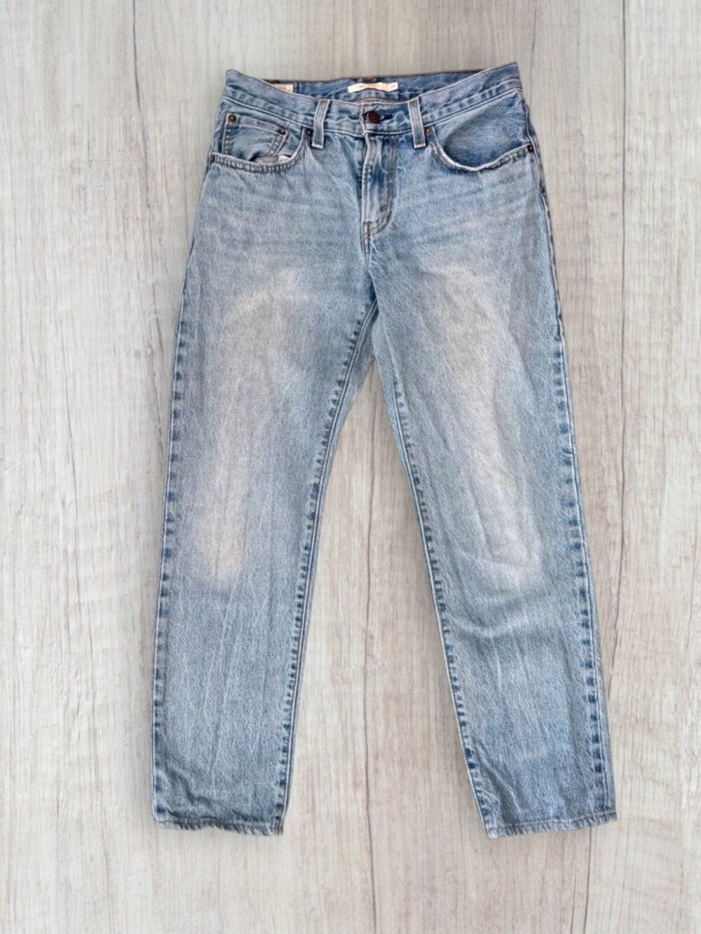 Levi’s Premium Middy Straight Jeans Women’s 27x31 Light Wash Straight Leg